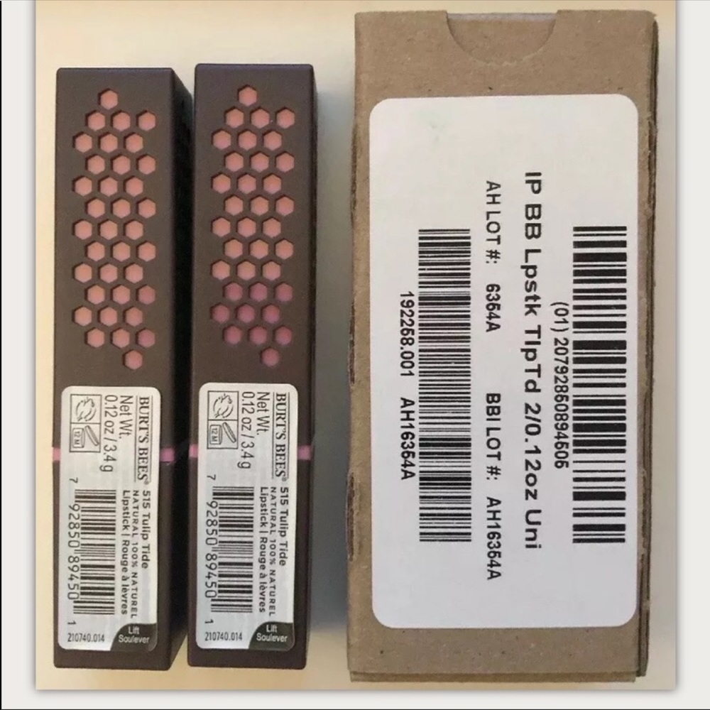 2 Burts bees lipsticks tulip tide 515